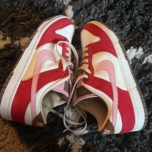 Nike Dunks Women’s 9.5❤️💗